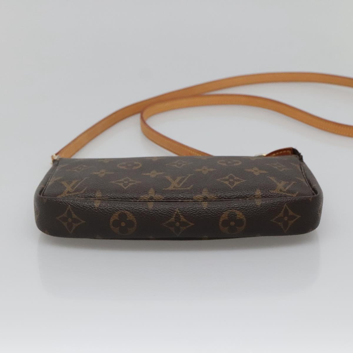 Monogram Pochette Accessoires Beugel