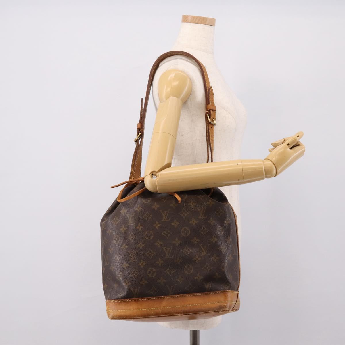 Monogram Noe Schoudertas