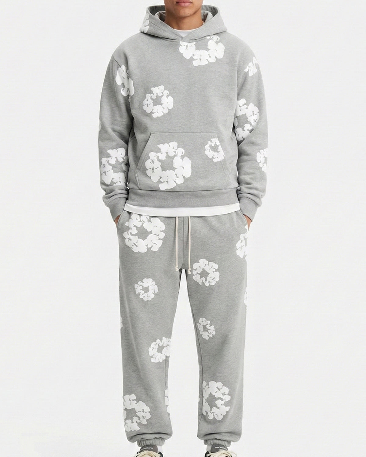 Het grijze Cotton Wreath-trainingspak