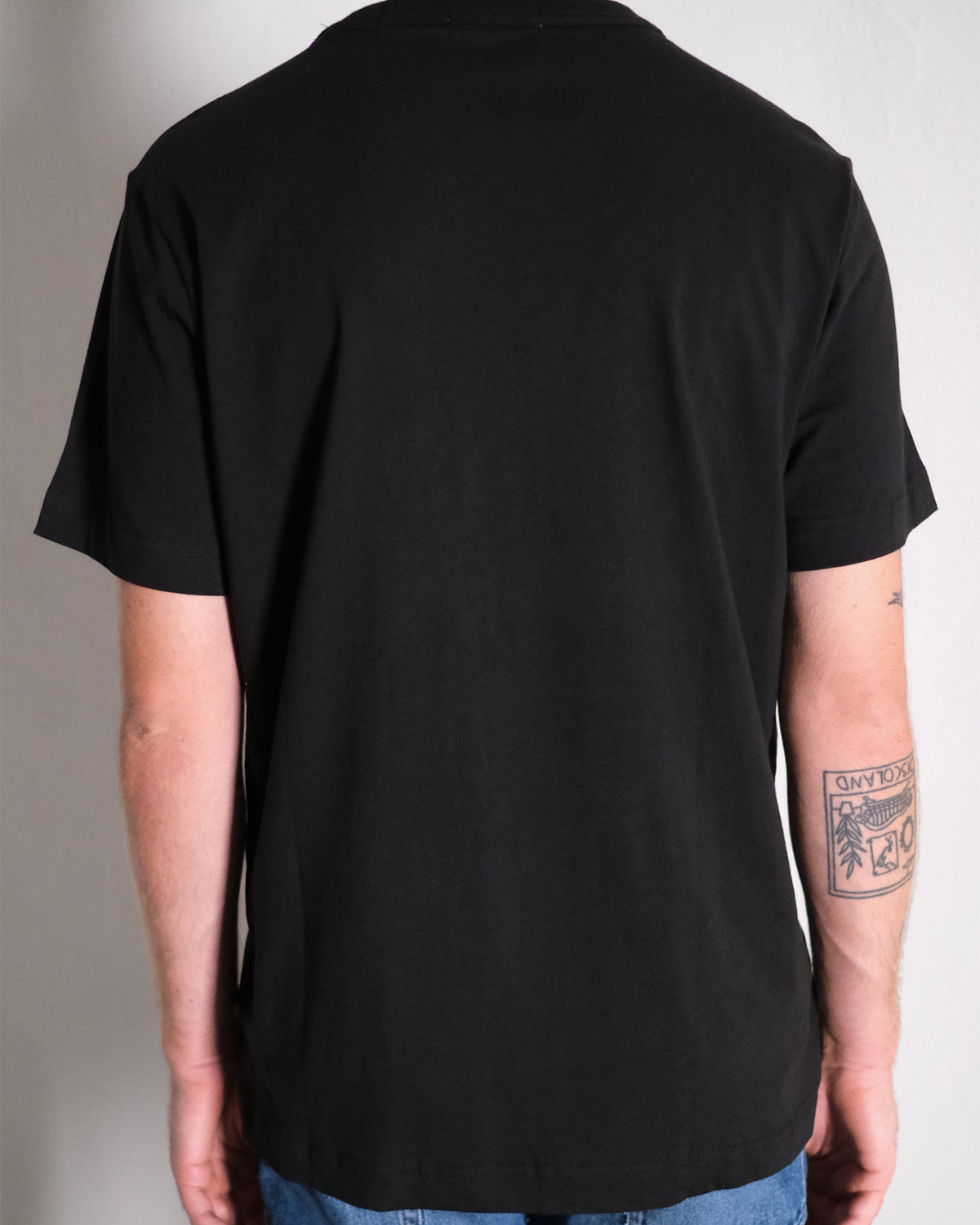 Wordmark T-shirt "Zwart"