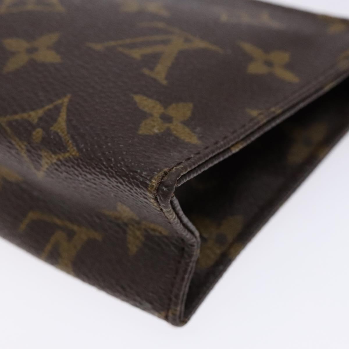 Monogram Poche Toilette 15 etui