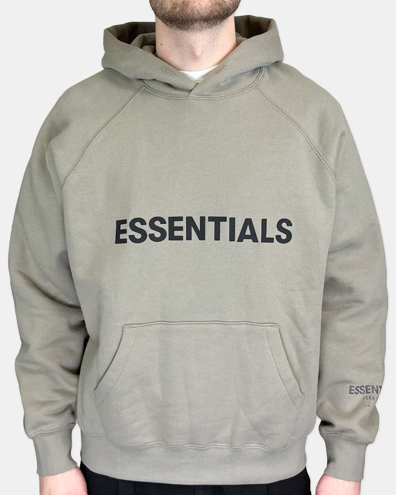 Handla Fear of God Essentials "Cement" Applique hoodie (FW20) online | Smidigt och enkelt på nätet - Merchsweden |