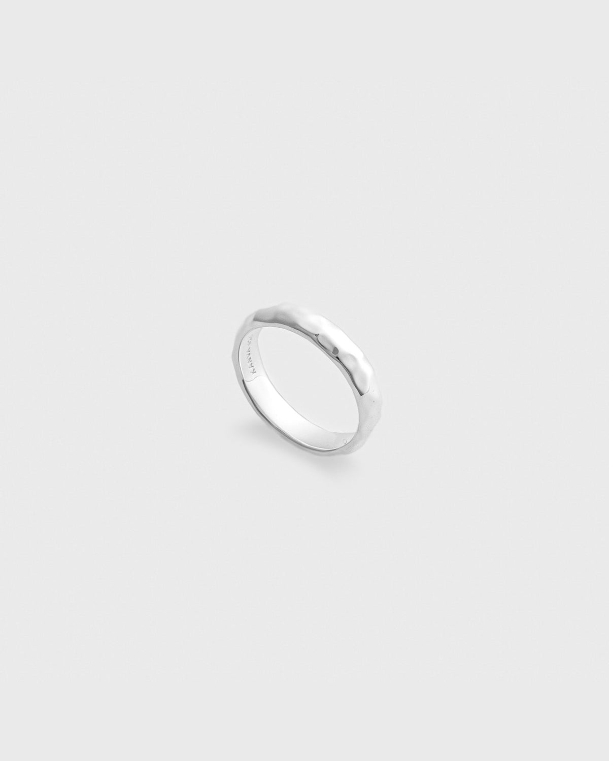 Gehamerde ring