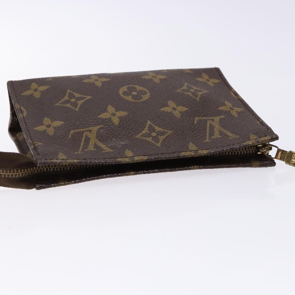 Monogram Poche Toilette 15 etui